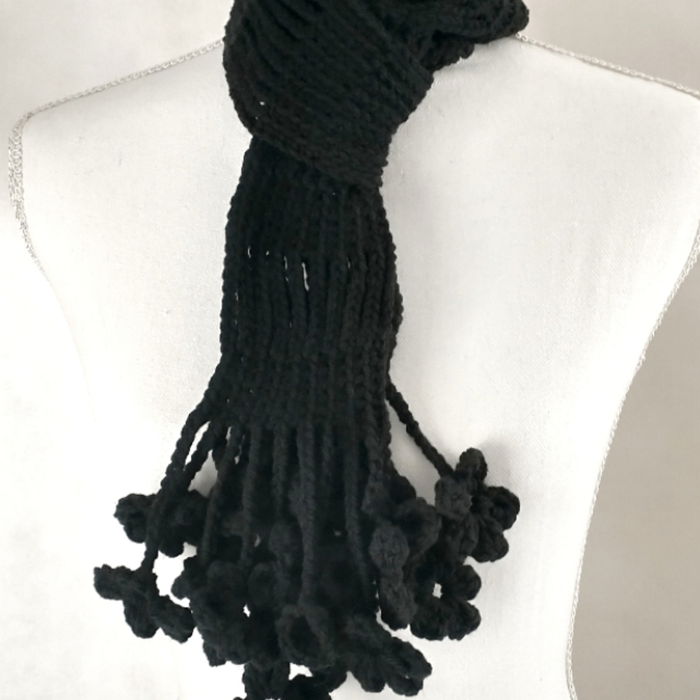 🎼 Flowers Handmade Scarf Crochet